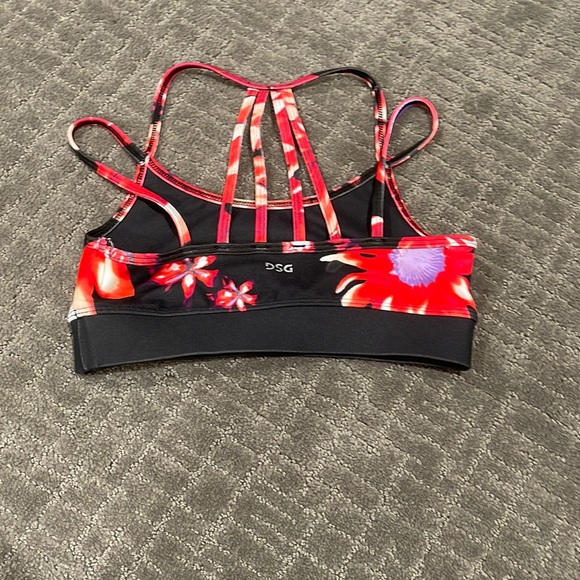 Matching Kids work out set. Kids medium. Never worn. - Picture 3 of 6